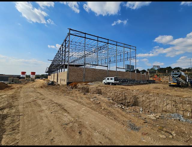 4,406M² WAREHOUSE FOR SALE IN NORTH RIDING
